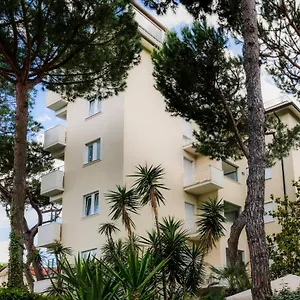 Sylvia 3* Lido di Camaiore